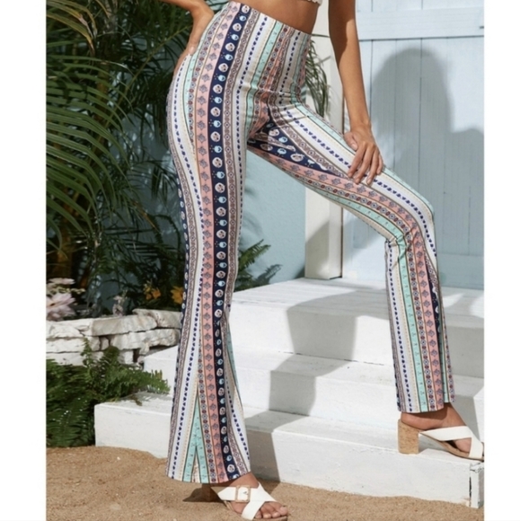 5️⃣ for 2️⃣5️⃣ Tribal Bell Bottoms | Multicolor Boho Hippie Style, Size 0XL - Picture 5 of 5